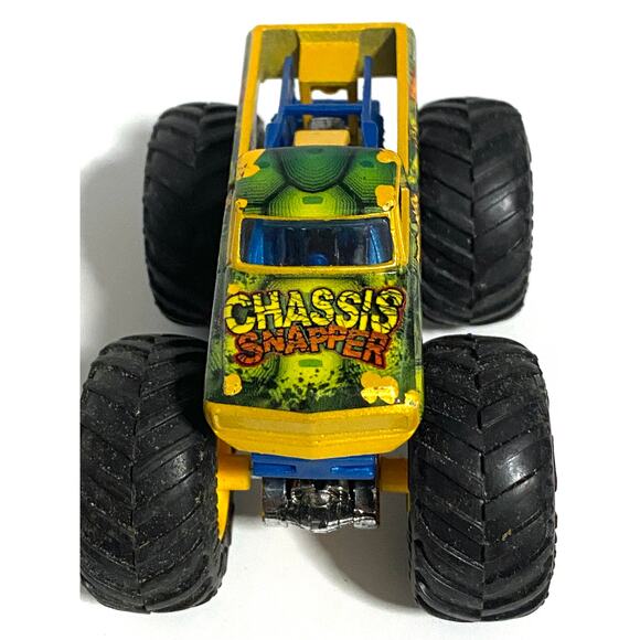 Hot Wheels Chassis Snapper Green Monster Trucks Loose Diecast Toy Car 1:64 - Picture 2 of 10